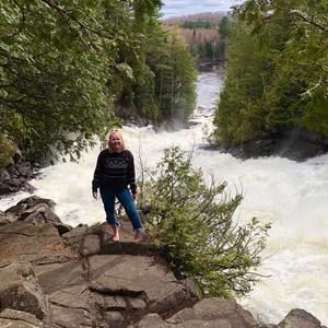 Meet your Posher, Rachel